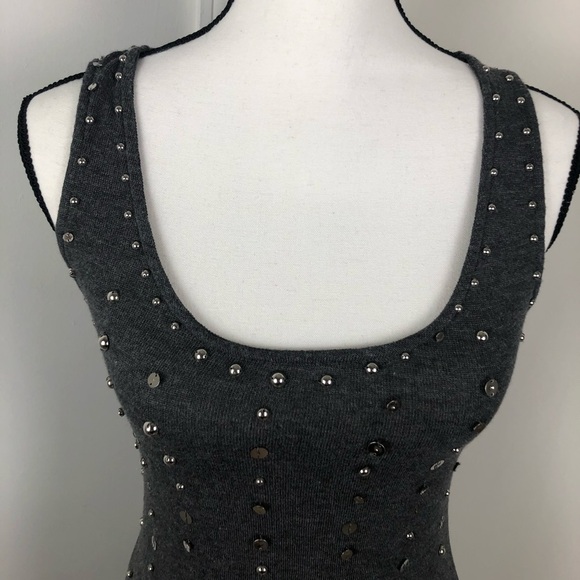 Beautiful LoLa Sleeveless Top - Picture 4 of 16